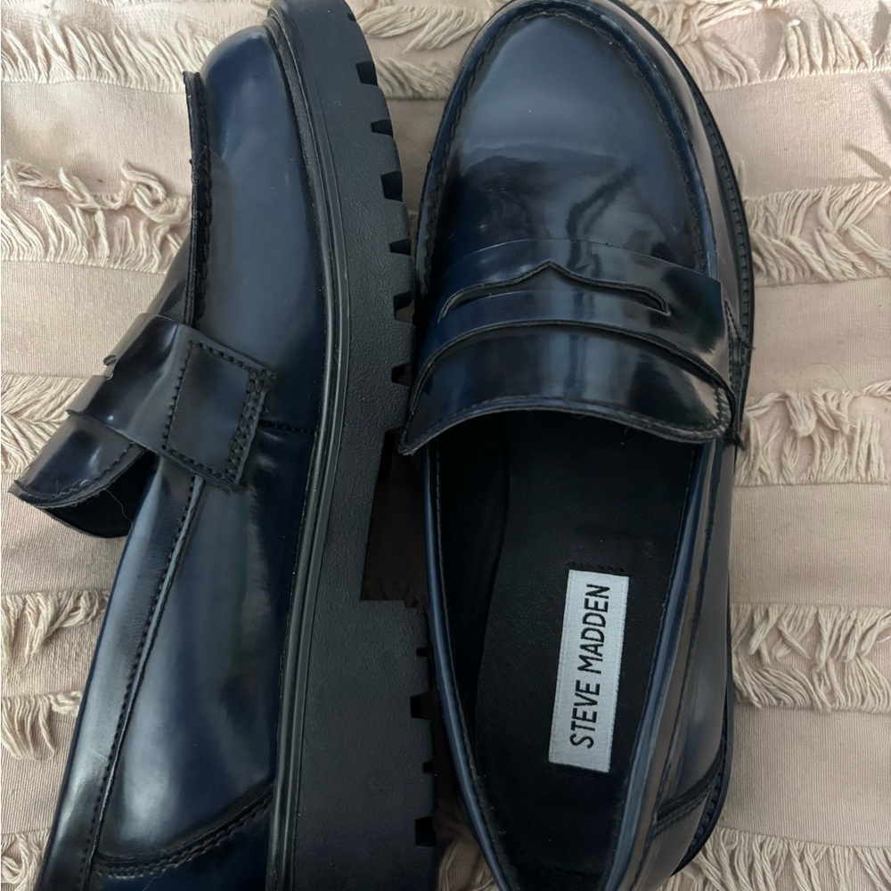 Steve Madden Women’s Black Loafers